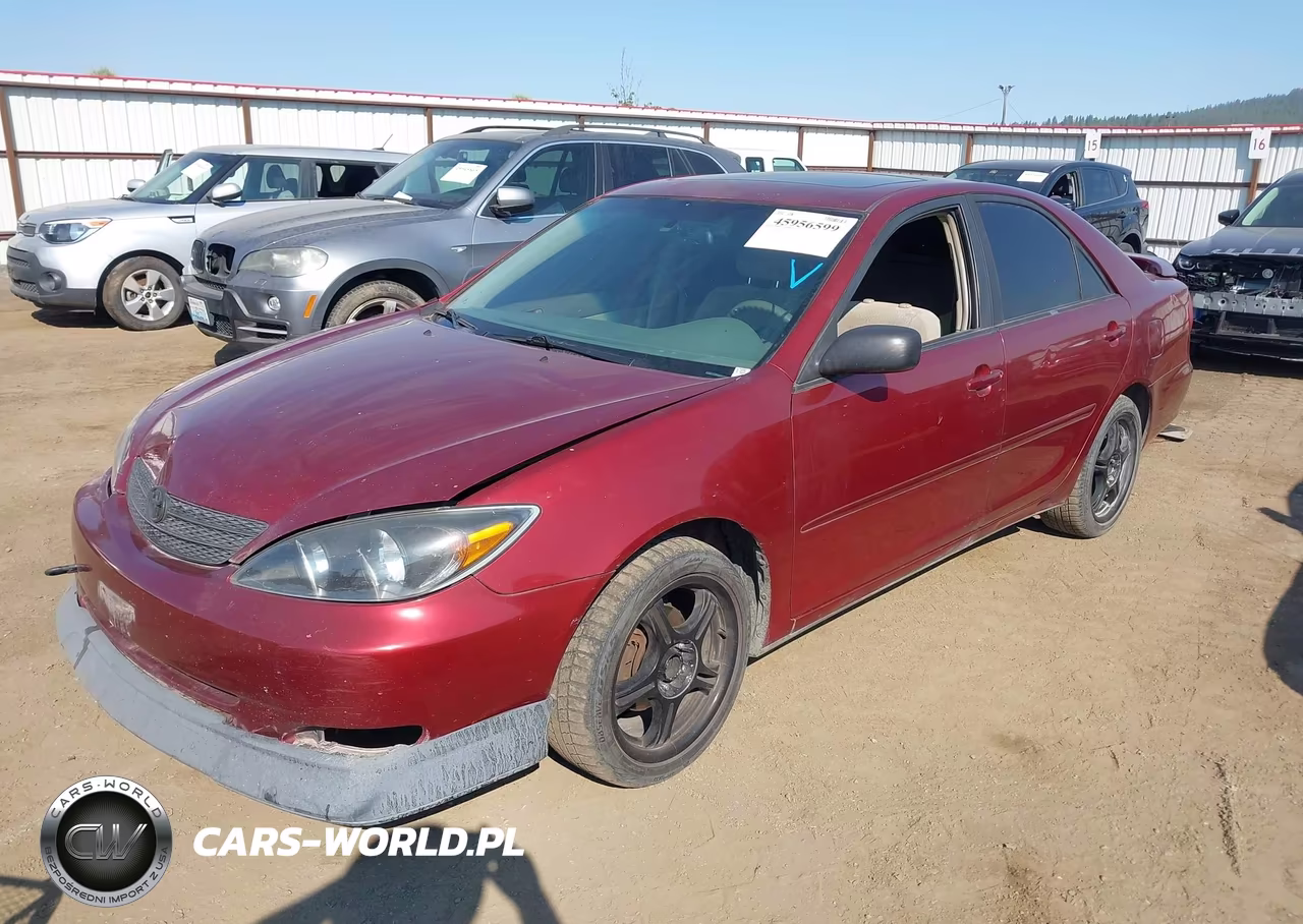 2002 Toyota Camry Le VIN:JTDBE32K520117635 - 2