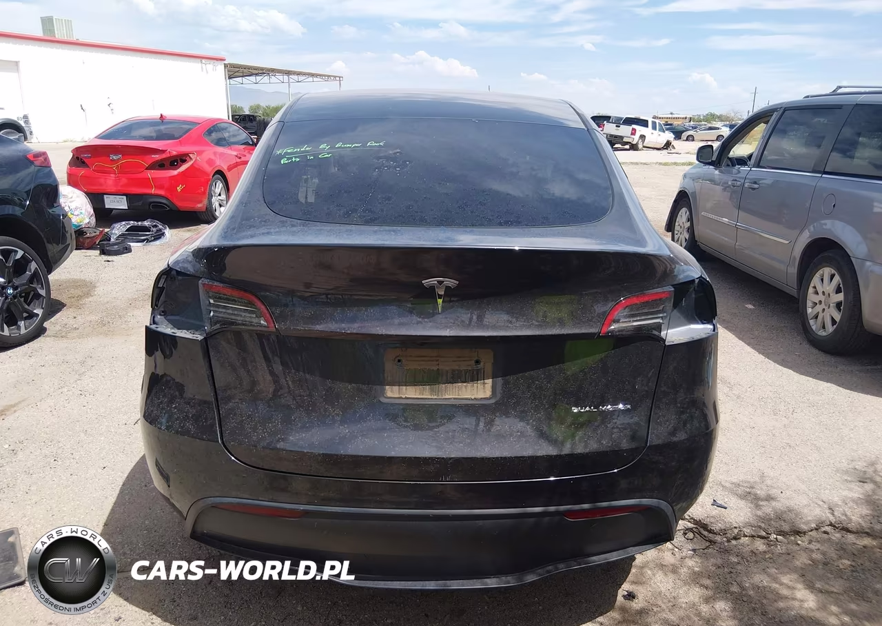 2024 Tesla Model Y Long Range Dual Motor All-Wheel Drive VIN:7SAYGDEE8RF994344 - 15