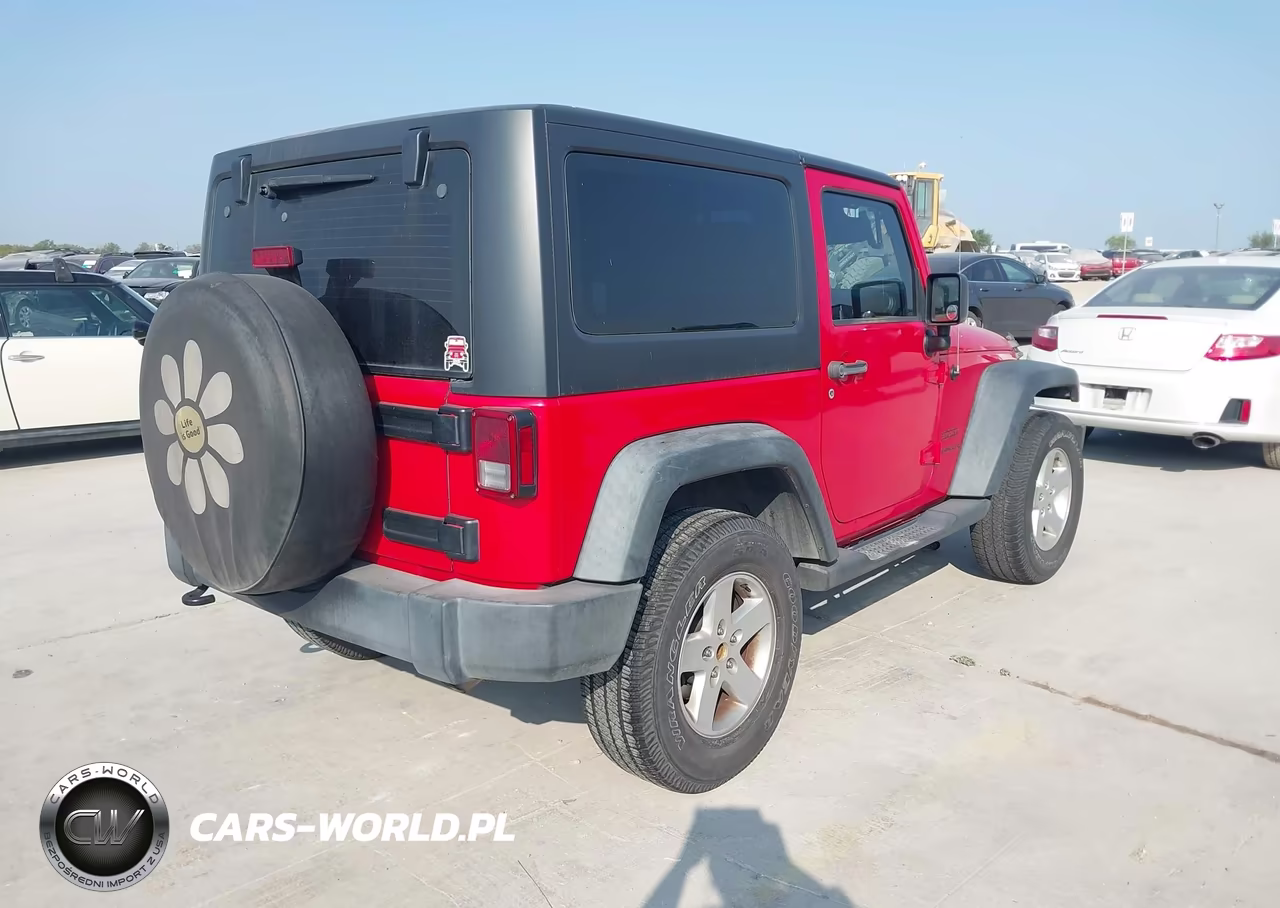 2015 Jeep Wrangler Sport VIN:1C4AJWAG7FL676081 - 4