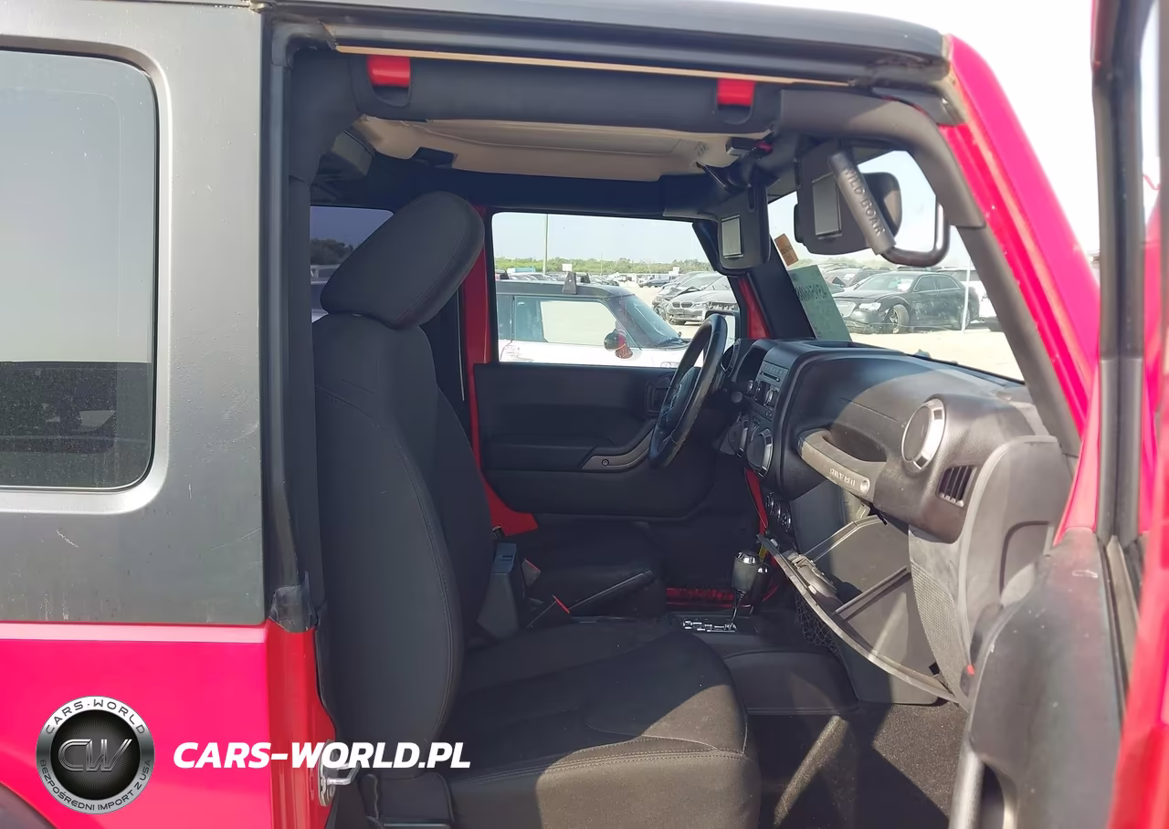 2015 Jeep Wrangler Sport VIN:1C4AJWAG7FL676081 - 5