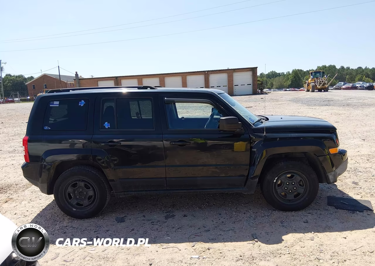 2016 Jeep Patriot Sport VIN:1C4NJPBAXGD528391 - 13