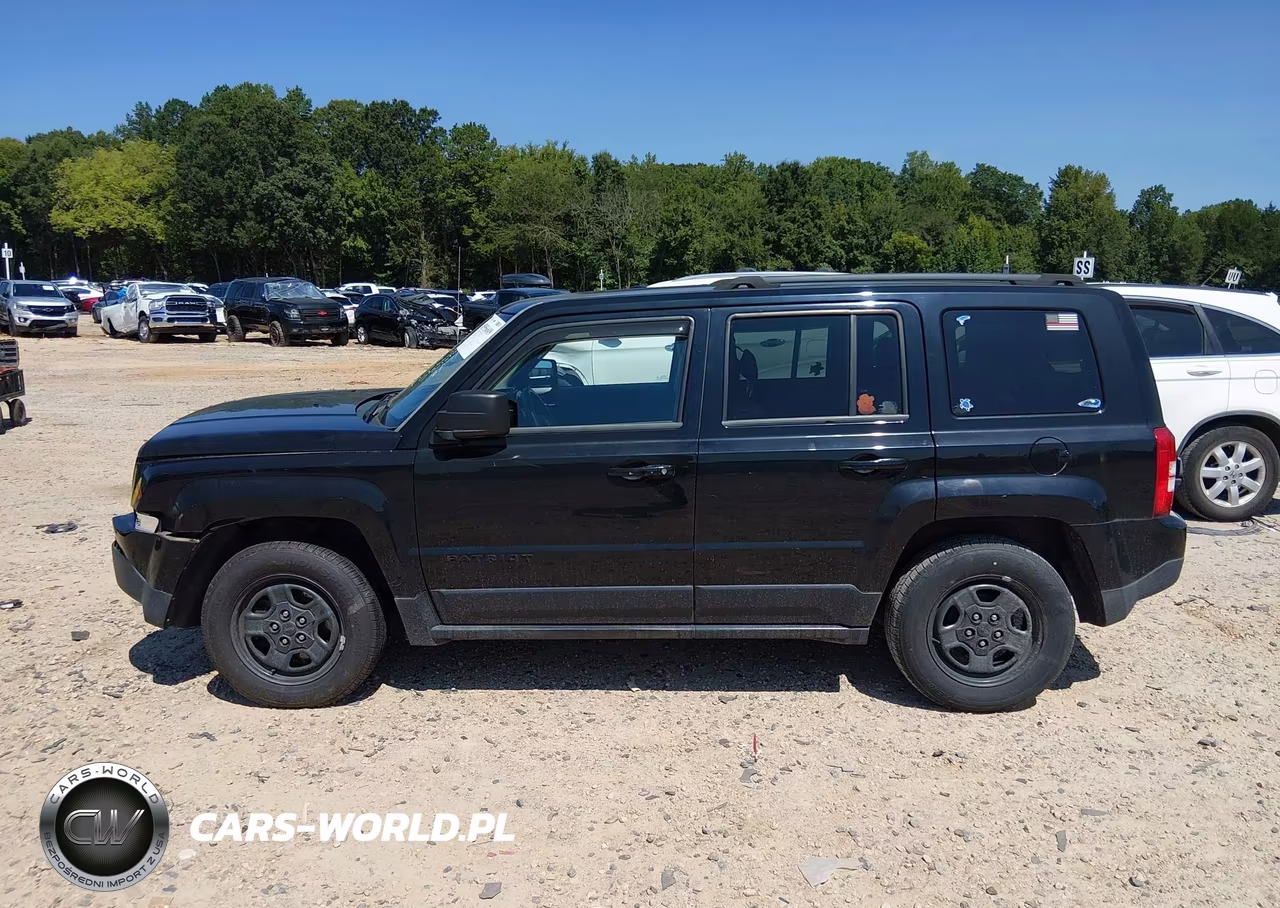 2016 Jeep Patriot Sport VIN:1C4NJPBAXGD528391 - 14