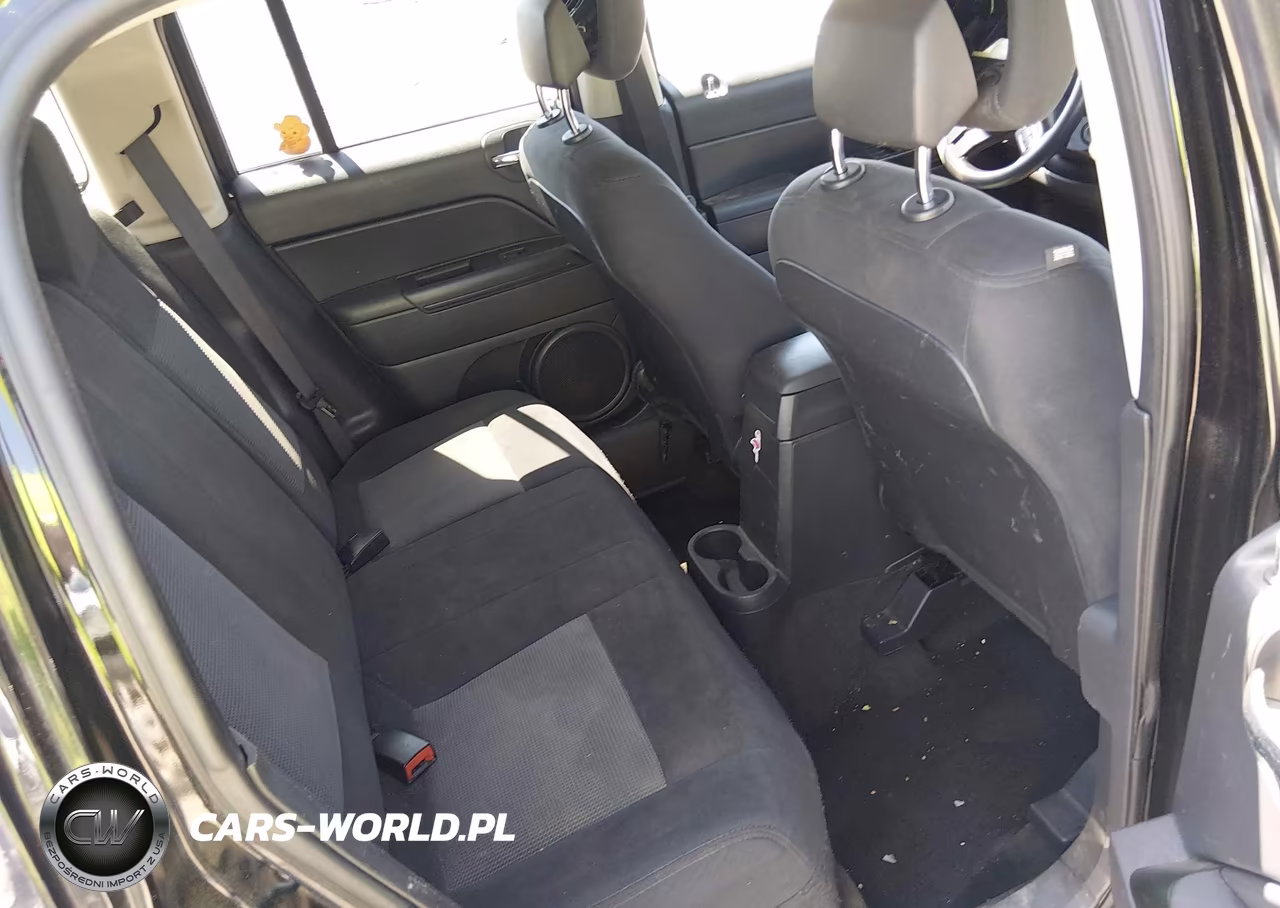 2016 Jeep Patriot Sport VIN:1C4NJPBAXGD528391 - 8