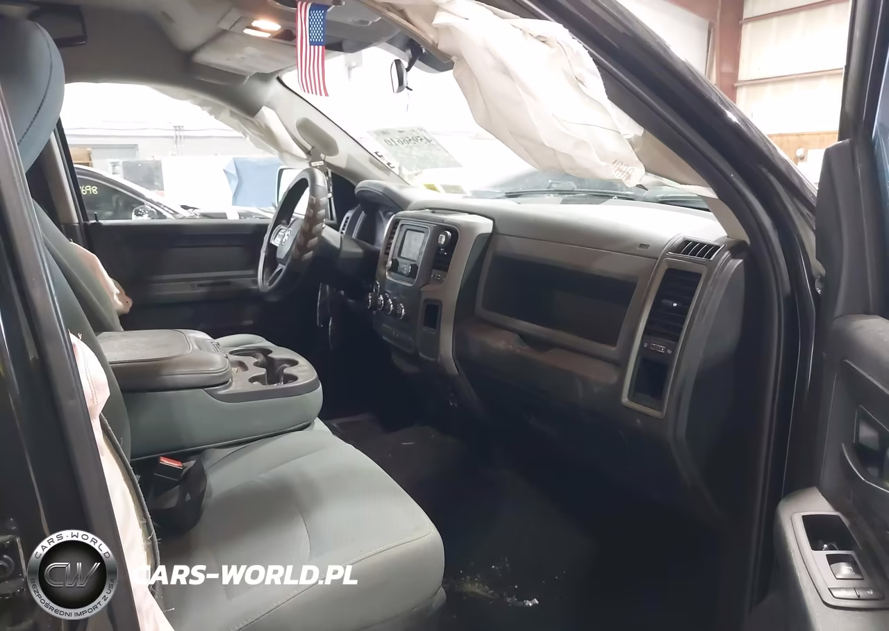 2018 Ram 1500 Express 4X4 5'7 Box VIN:3C6RR7KT1JG123310 - 5