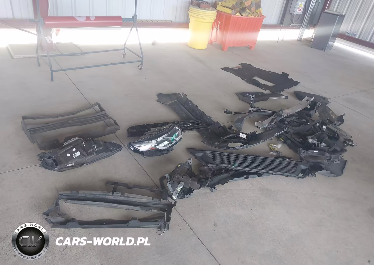 2020 Land Rover Discovery Sport Standard VIN:SALCK2FXXLH879237 - 12