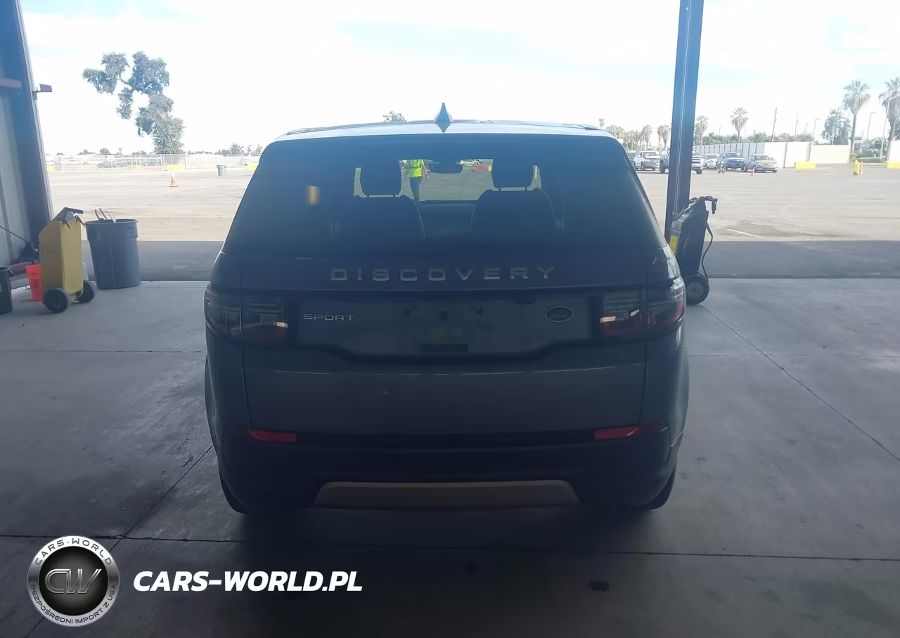 2020 Land Rover Discovery Sport Standard VIN:SALCK2FXXLH879237 - 17
