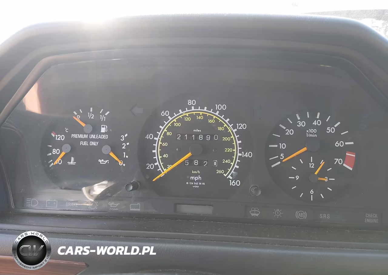 1995 Mercedes-Benz E 320 Base-320 Special VIN:WDBEA32E6SC199701 - 7