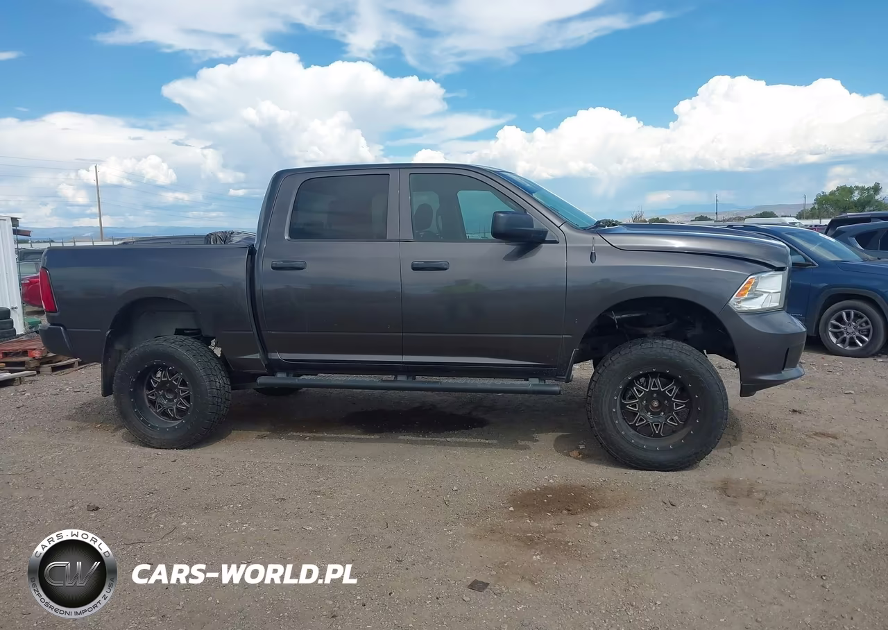 2015 Ram 1500 Express VIN:3C6RR7KT0FG700805 - 13