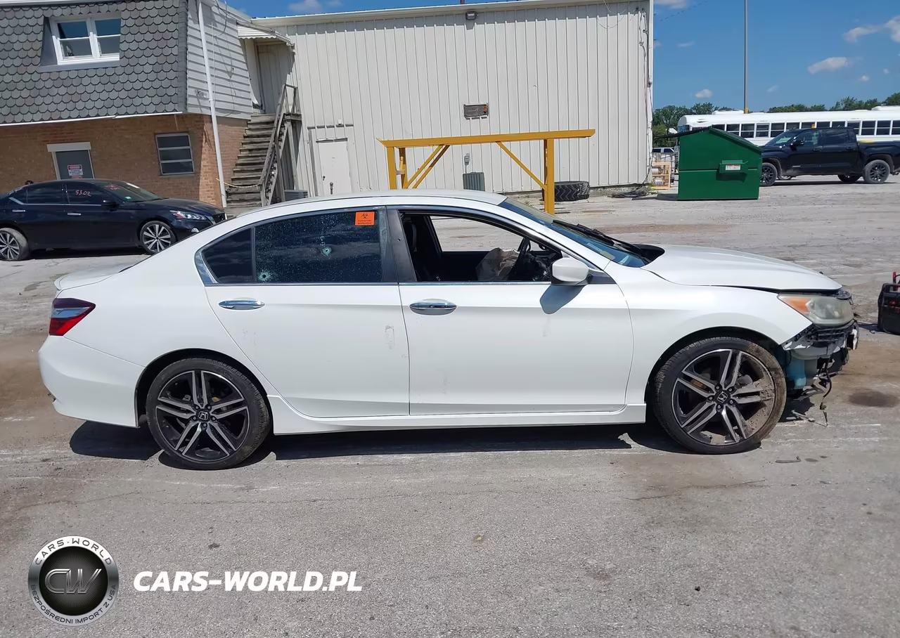 2017 Honda Accord Sport VIN:1HGCR2F67HA011501 - 14