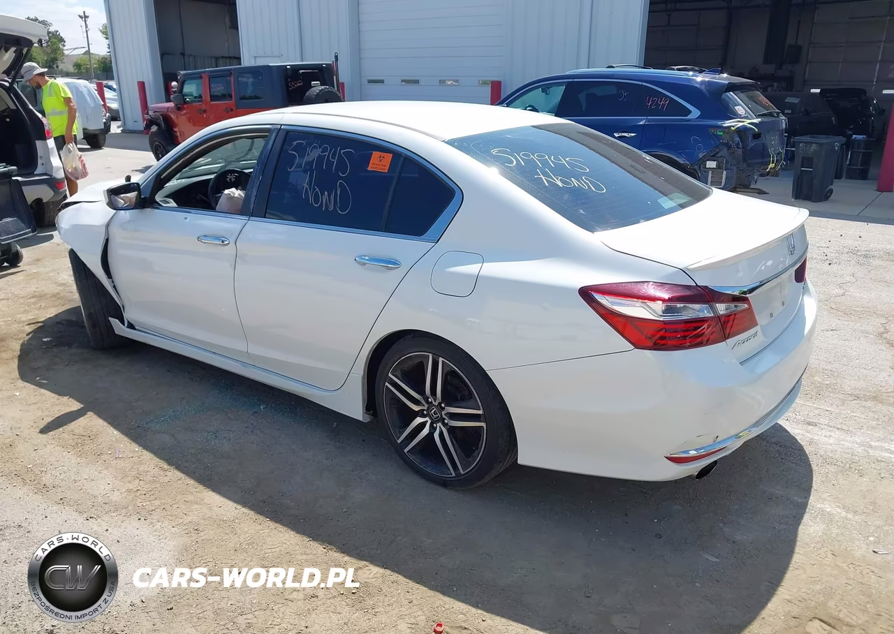 2017 Honda Accord Sport VIN:1HGCR2F67HA011501 - 3