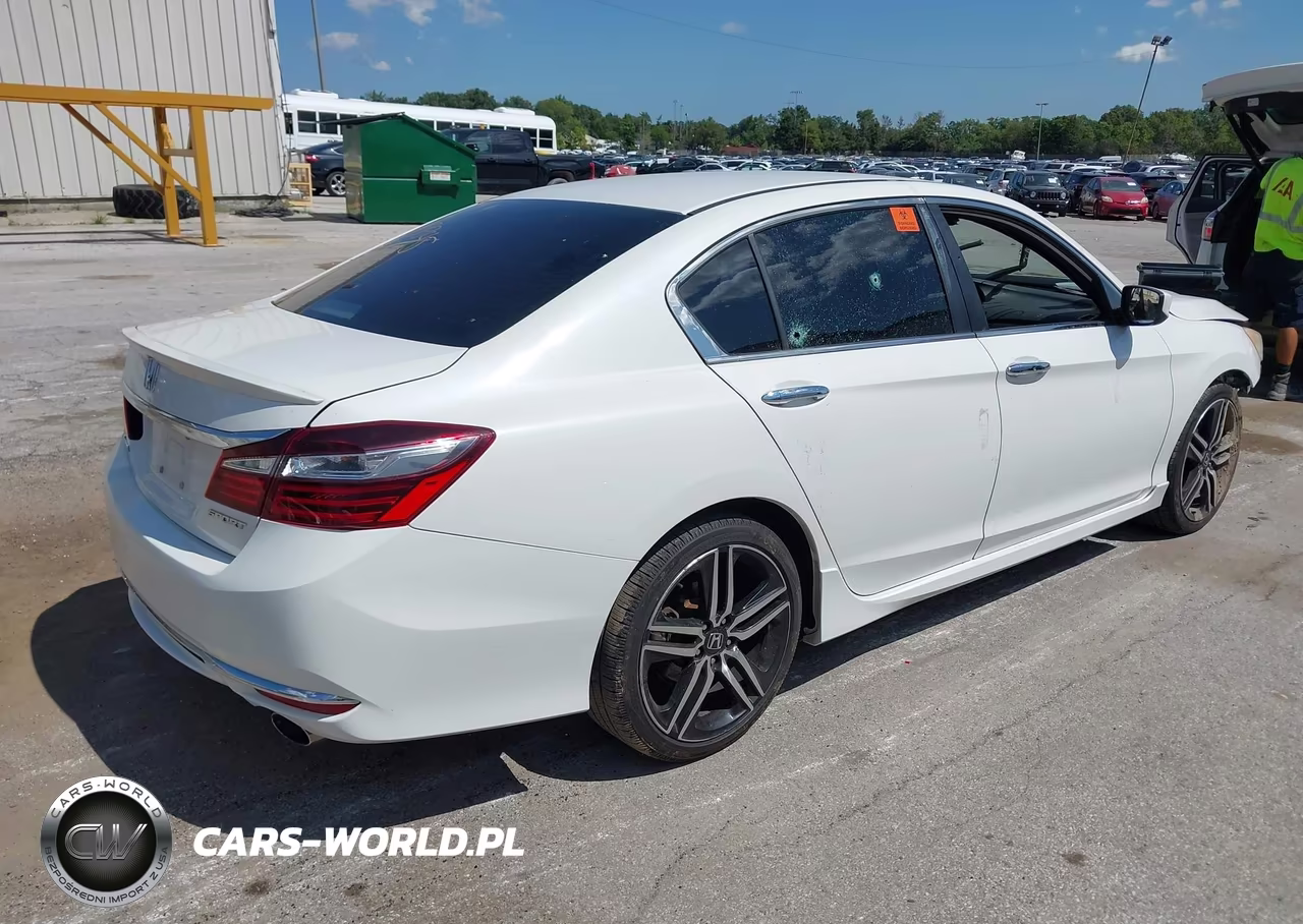 2017 Honda Accord Sport VIN:1HGCR2F67HA011501 - 4