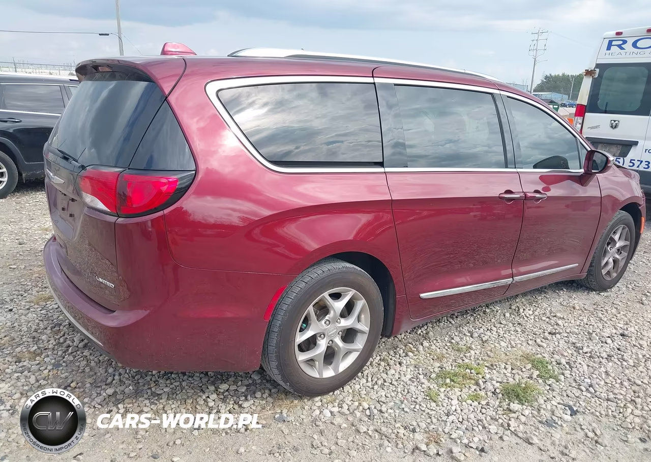 2019 Chrysler Pacifica Limited VIN:2C4RC1GG7KR577138 - 4