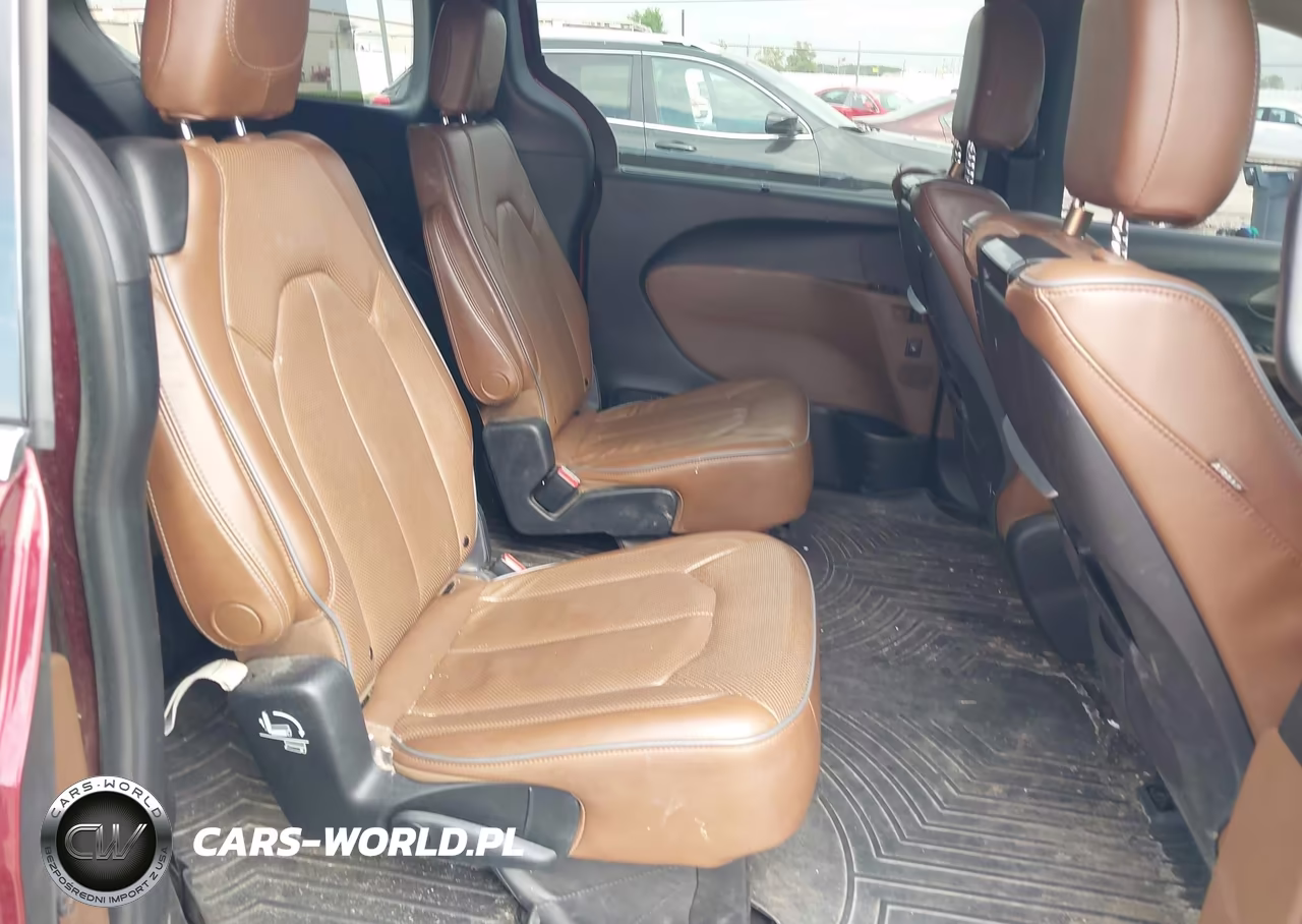 2019 Chrysler Pacifica Limited VIN:2C4RC1GG7KR577138 - 8