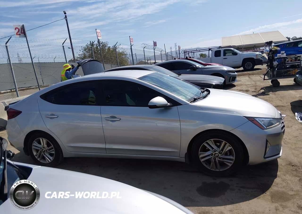 2019 Hyundai Elantra Sel VIN:5NPD84LF4KH478316 - 13