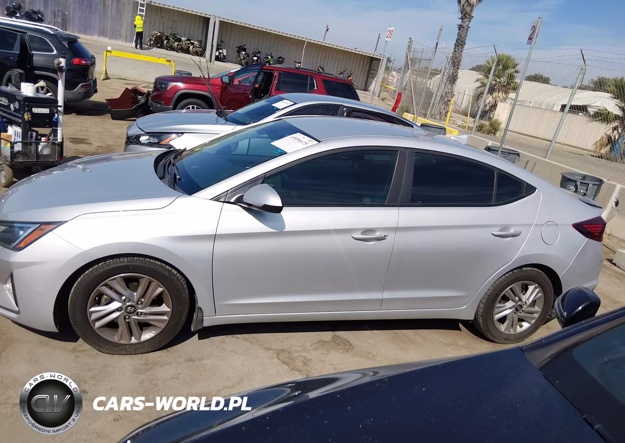 2019 Hyundai Elantra Sel VIN:5NPD84LF4KH478316 - 14