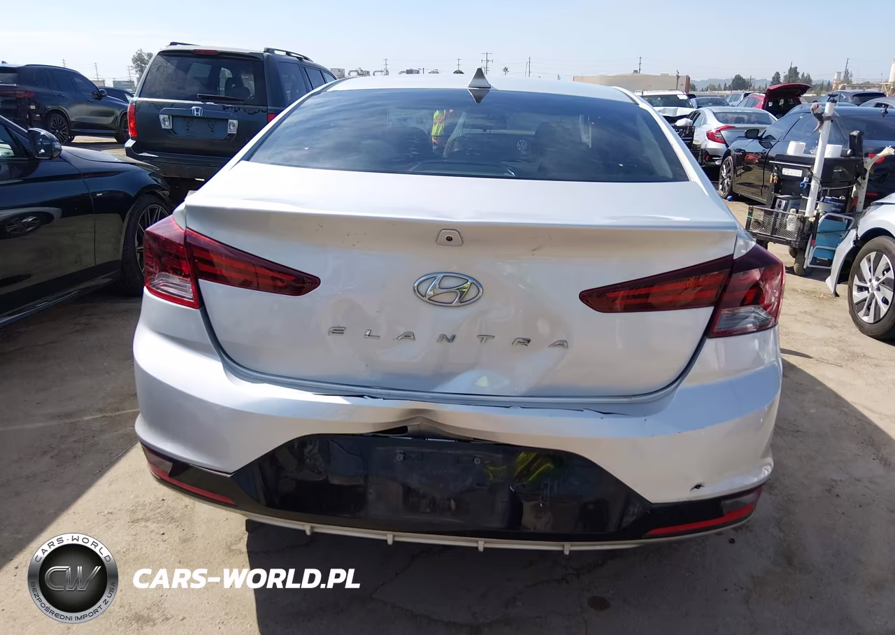 2019 Hyundai Elantra Sel VIN:5NPD84LF4KH478316 - 16