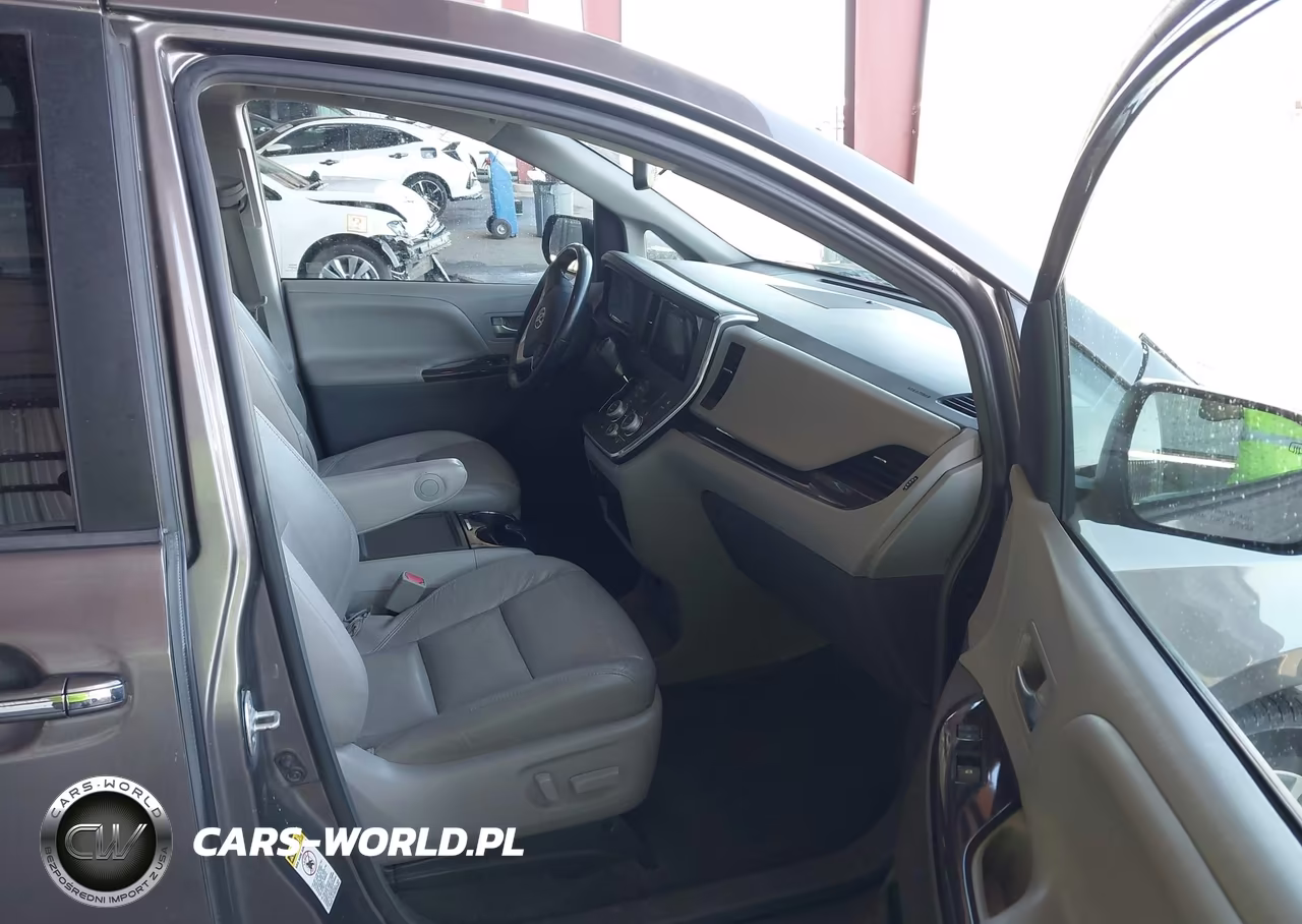 2016 Toyota Sienna Xle 8 Passenger VIN:5TDYK3DC2GS749439 - 5