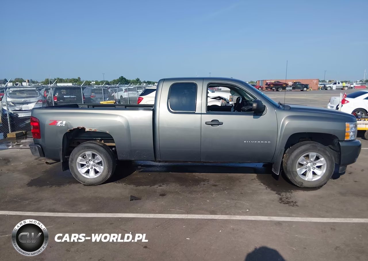 2011 Chevrolet Silverado 1500 Lt VIN:1GCRKSE37BZ329552 - 14