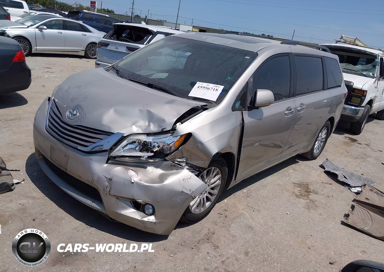 2016 Toyota Sienna Xle 8 Passenger VIN:5TDYK3DCXGS701848 - 2