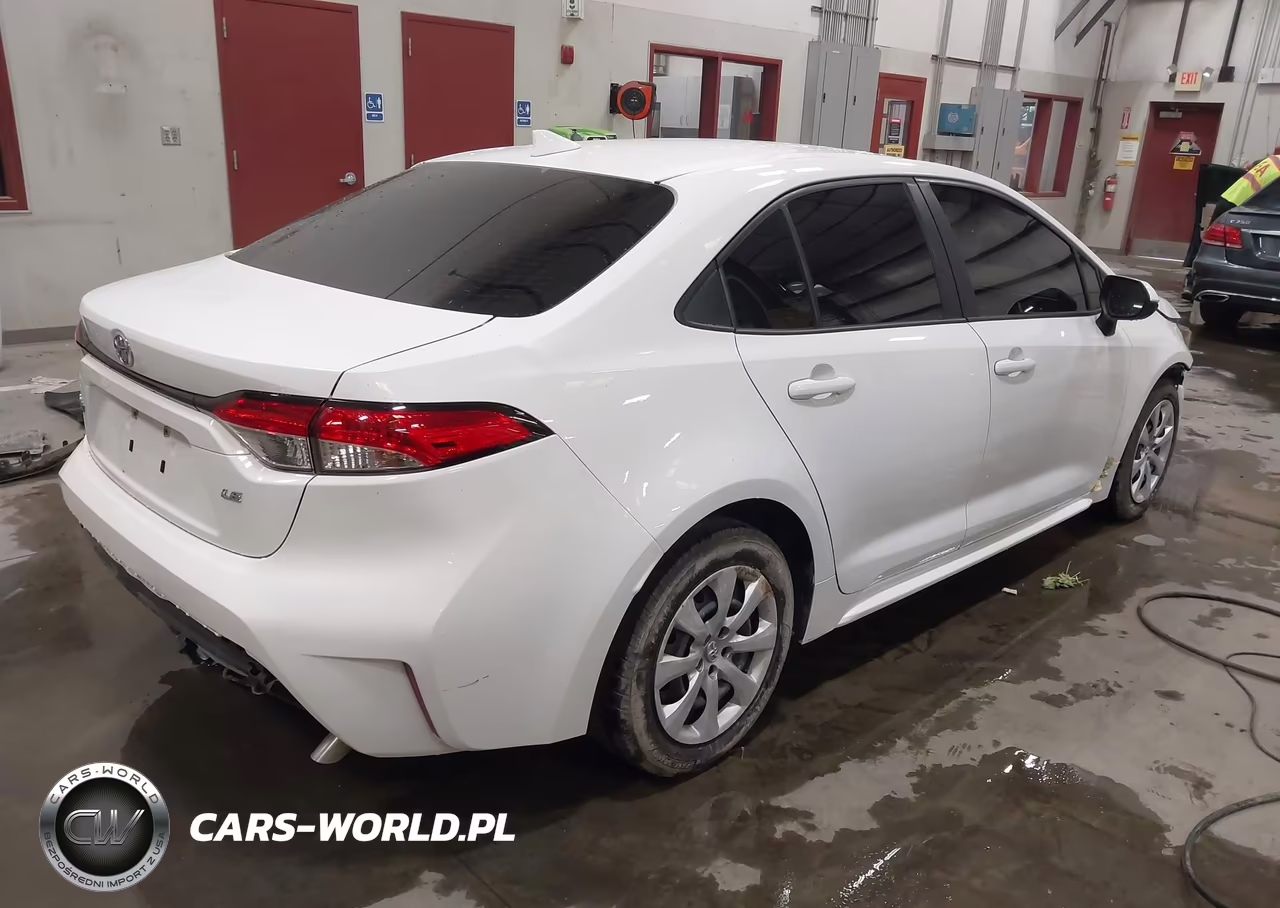 2021 Toyota Corolla Le VIN:JTDEPMAEXMJ189078 - 4