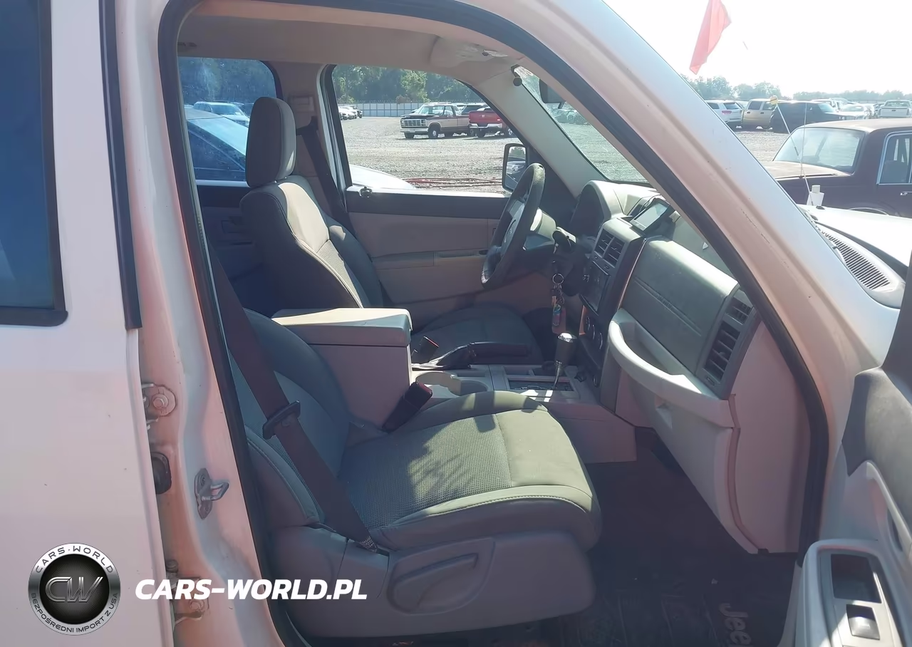 2008 Jeep Liberty Sport VIN:1J8GN28K38W239951 - 5