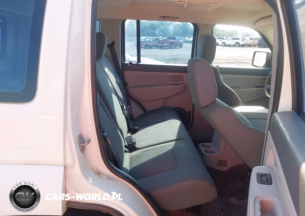 2008 Jeep Liberty Sport VIN:1J8GN28K38W239951 - 8