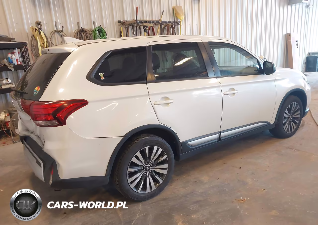 2019 Mitsubishi Outlander Es VIN:JA4AD2A37KZ008215 - 4