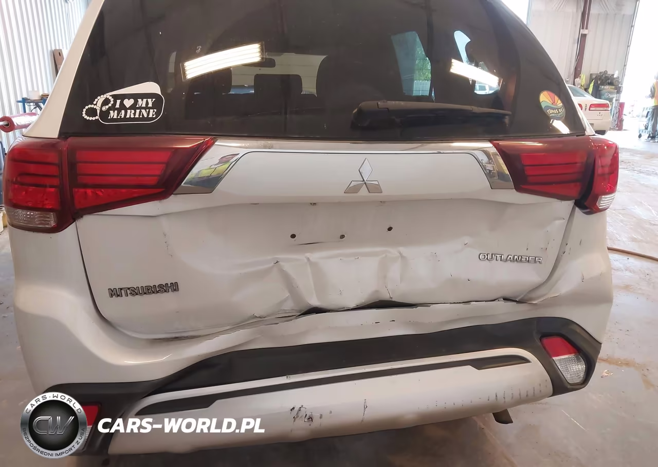 2019 Mitsubishi Outlander Es VIN:JA4AD2A37KZ008215 - 6