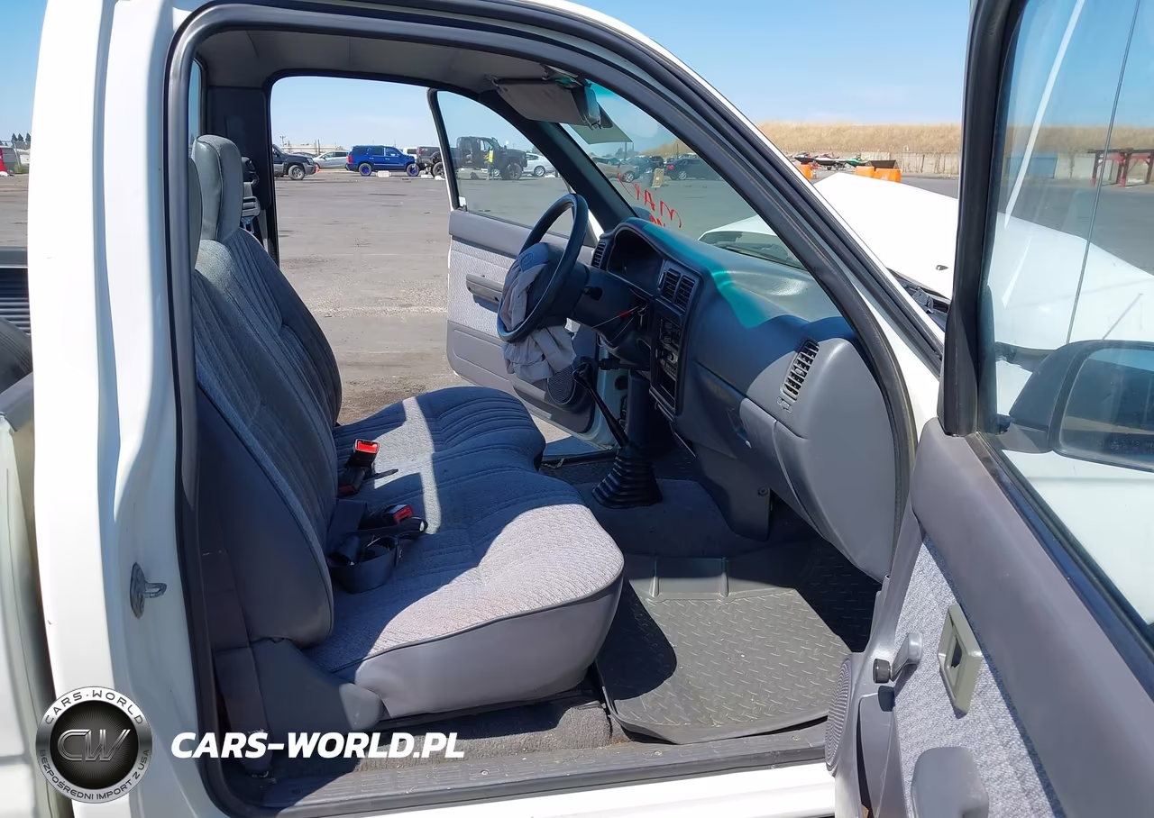 1996 Toyota Tacoma VIN:4TANL42N6TZ199225 - 5