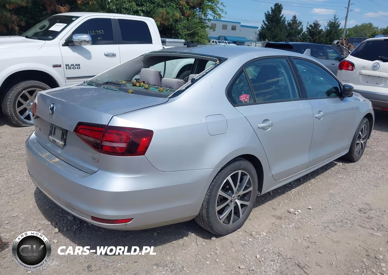 2016 Volkswagen Jetta 1.4T Se VIN:3VWB67AJ2GM264025 - 4