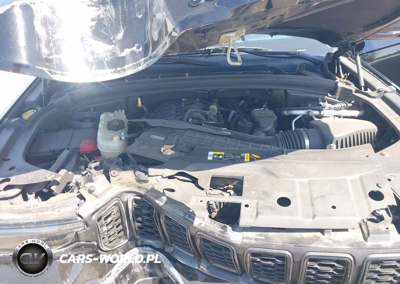 2022 Jeep Grand Cherokee Altitude 4X4 VIN:1C4RJHAG8N8573204 - 10