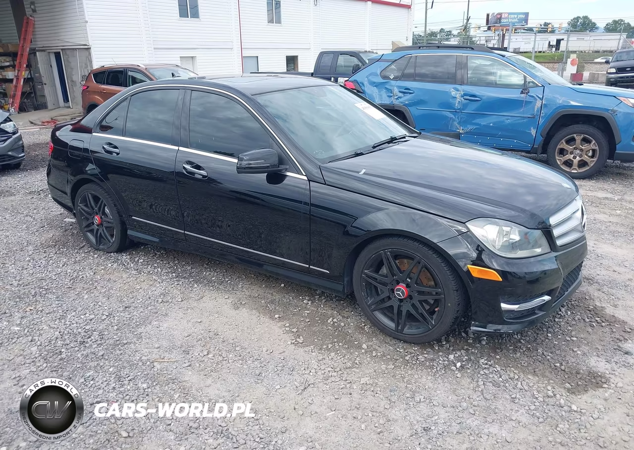 2013 Mercedes-Benz C 300 Sport 4Matic