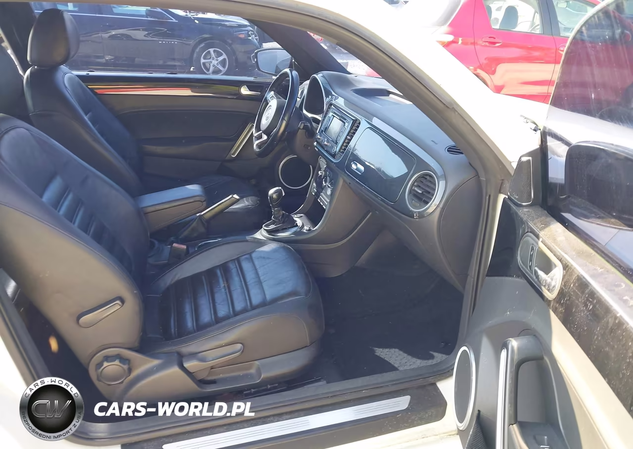 2012 Volkswagen Beetle 2.0T Turbo VIN:3VWV87AT8CM625454 - 5