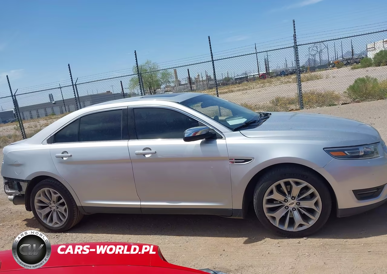 2018 Ford Taurus Limited VIN:1FAHP2F83JG126195 - 14