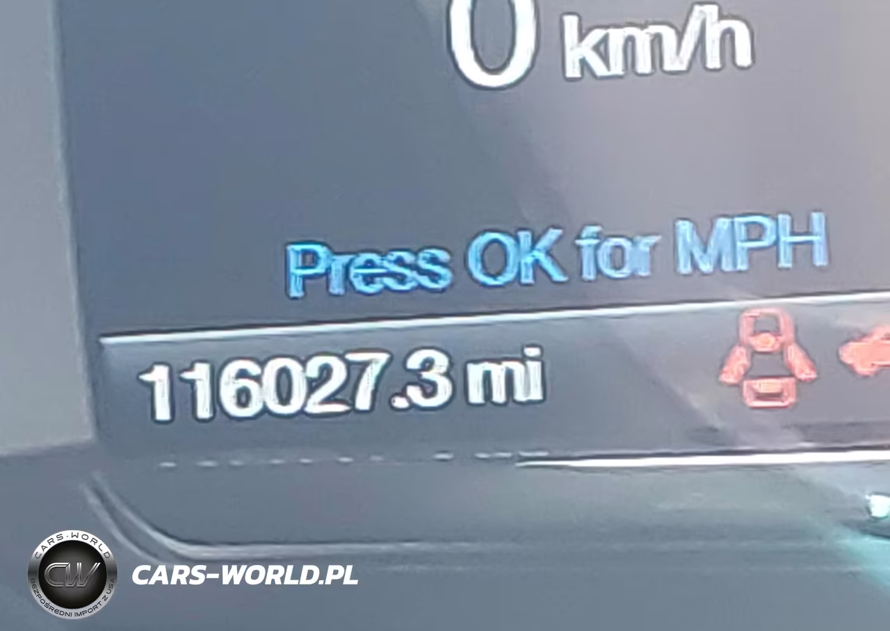 2018 Ford Taurus Limited VIN:1FAHP2F83JG126195 - 16