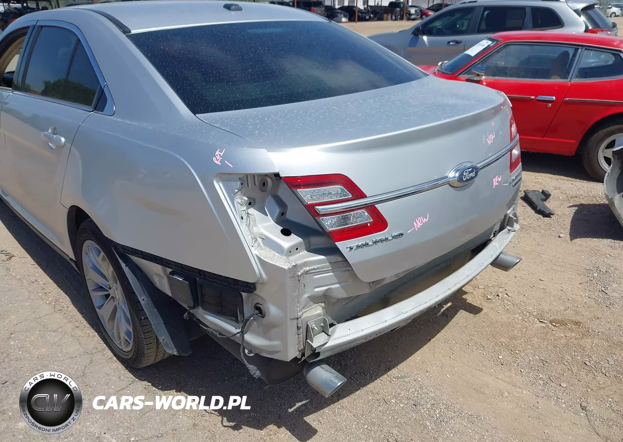 2018 Ford Taurus Limited VIN:1FAHP2F83JG126195 - 18
