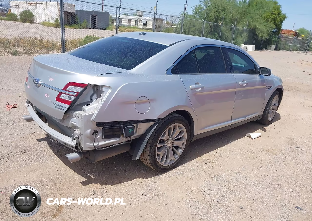2018 Ford Taurus Limited VIN:1FAHP2F83JG126195 - 4