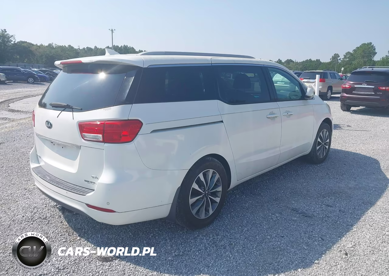 2015 Kia Sedona Sx VIN:KNDMC5C13F6047930 - 4