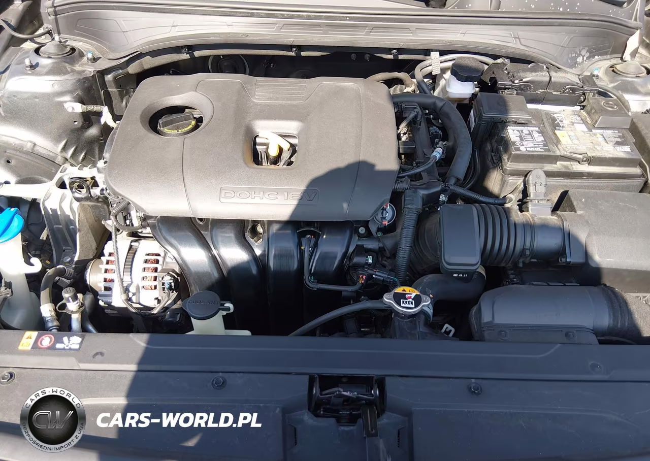 2023 Kia Forte Lxs VIN:3KPF24AD4PE586068 - 10