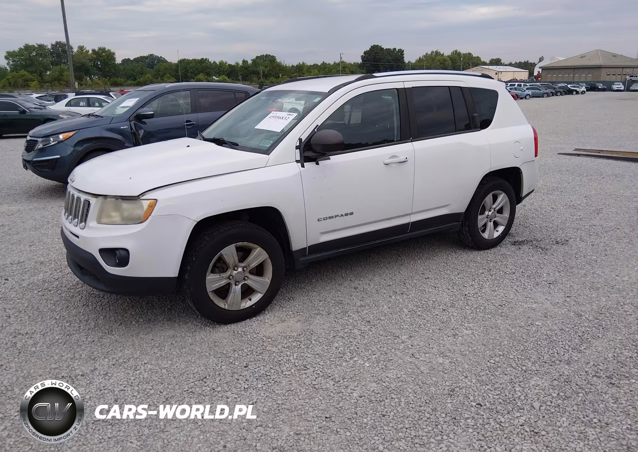 2012 Jeep Compass Latitude VIN:1C4NJCEB8CD627475 - 2