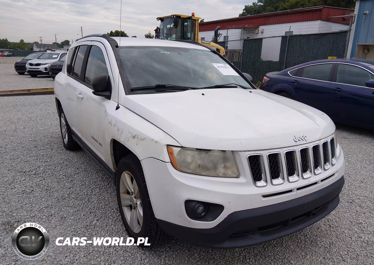 2012 Jeep Compass Latitude VIN:1C4NJCEB8CD627475 - 6