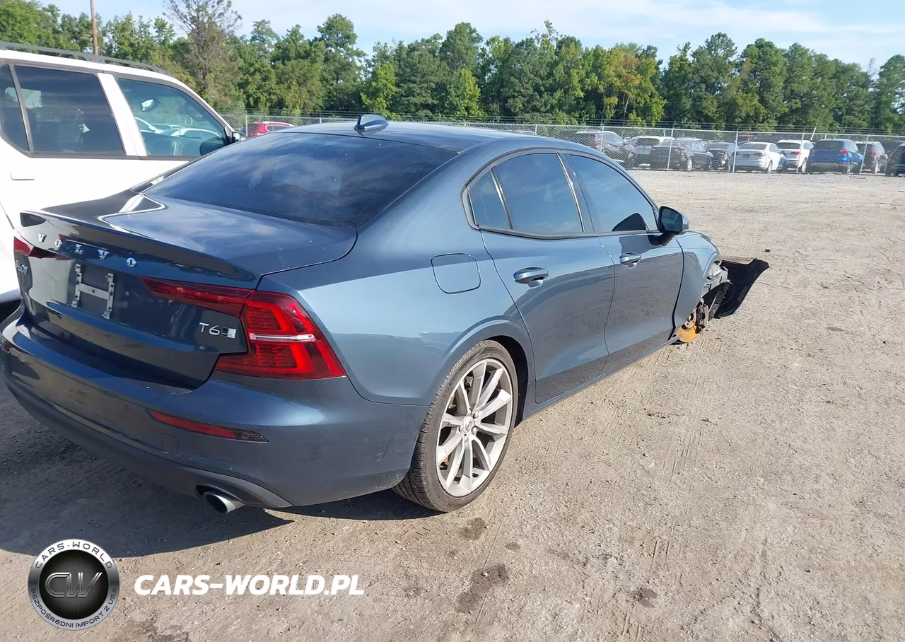 2020 Volvo S60 T6 Momentum VIN:7JRA22TK2LG065095 - 4