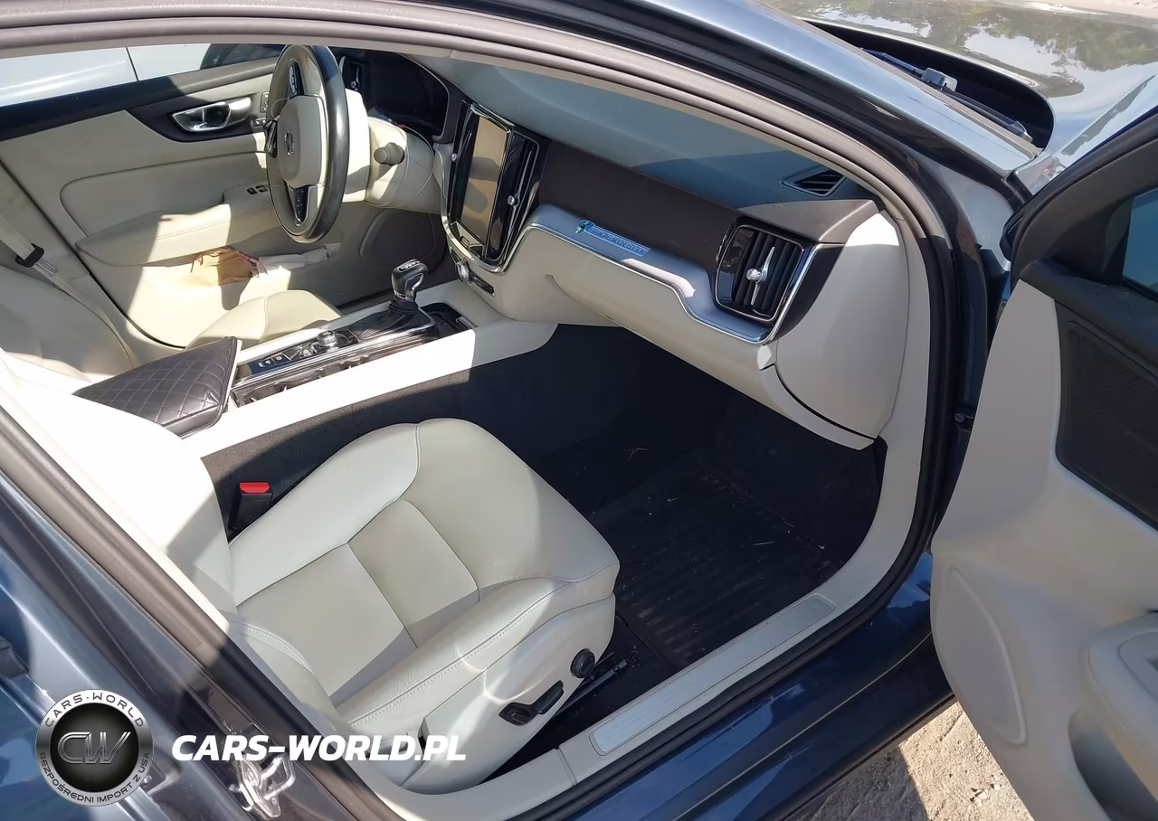 2020 Volvo S60 T6 Momentum VIN:7JRA22TK2LG065095 - 5