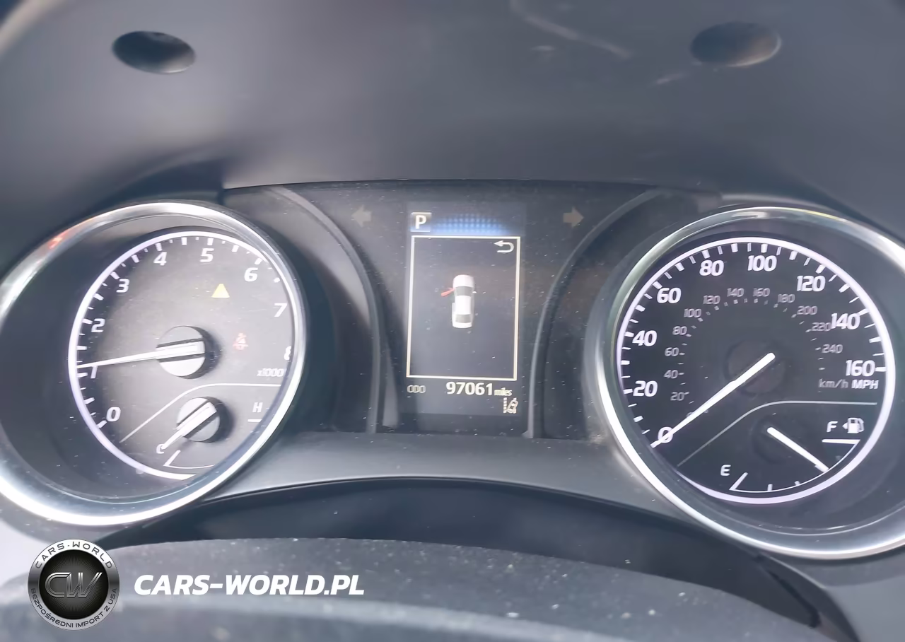 2018 Toyota Camry Le VIN:4T1B11HK0JU638224 - 15