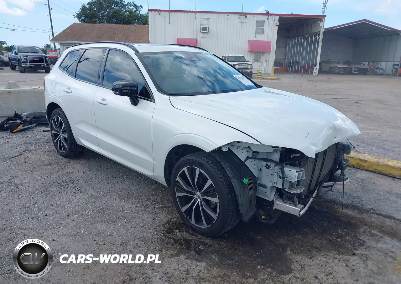 2024 Volvo Xc60 B5 Plus Dark Theme VIN:YV4L12RL9R1775839 - 1