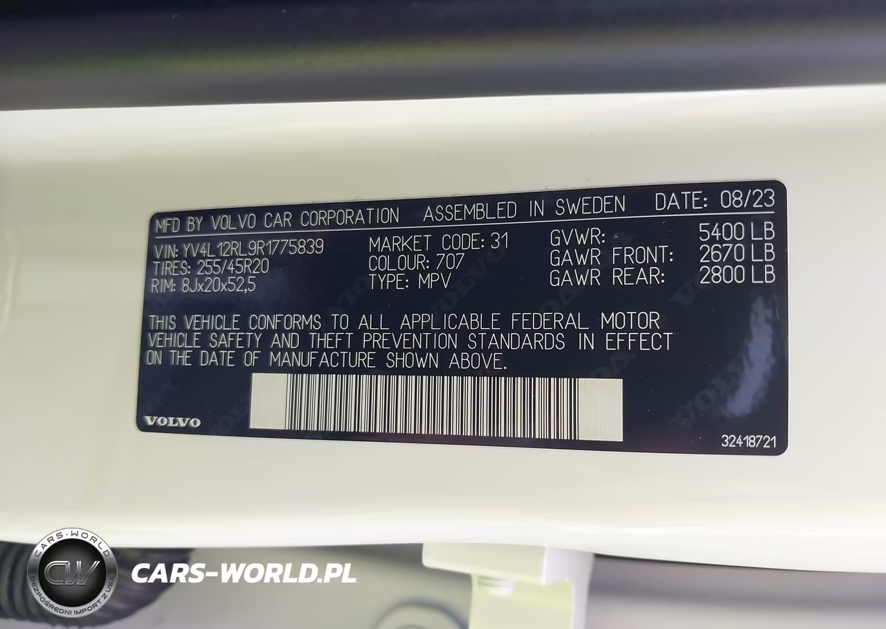 2024 Volvo Xc60 B5 Plus Dark Theme VIN:YV4L12RL9R1775839 - 9