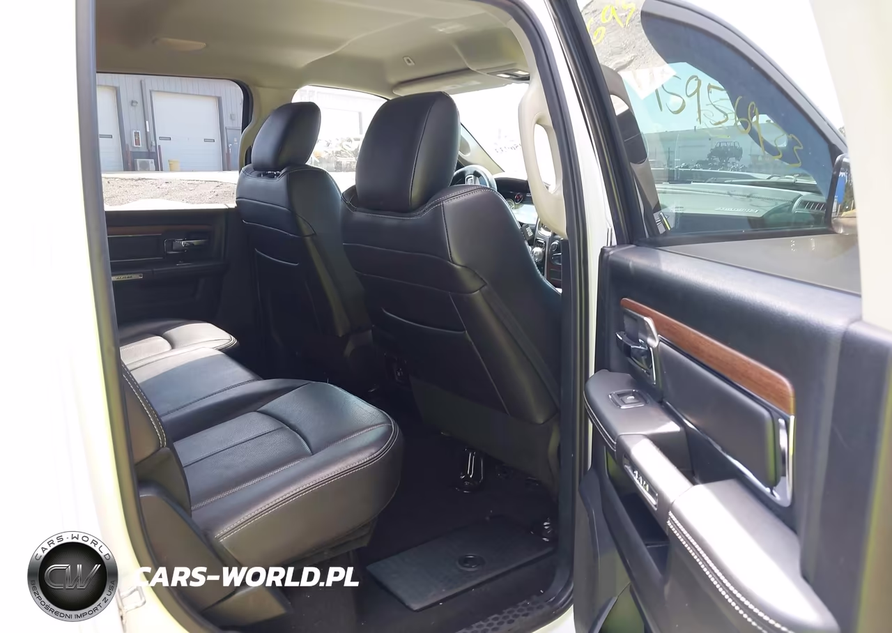 2018 Ram 1500 Laramie 4X4 5'7 Box VIN:1C6RR7NT9JS192377 - 8