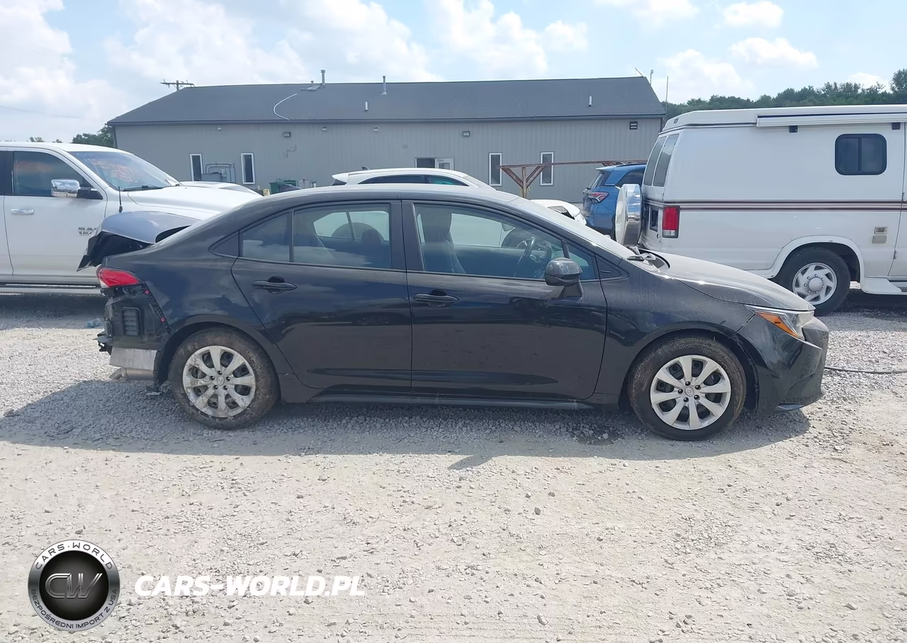 2026 Toyota Corolla Le VIN:5YFB4MDE8TP366065 - 13