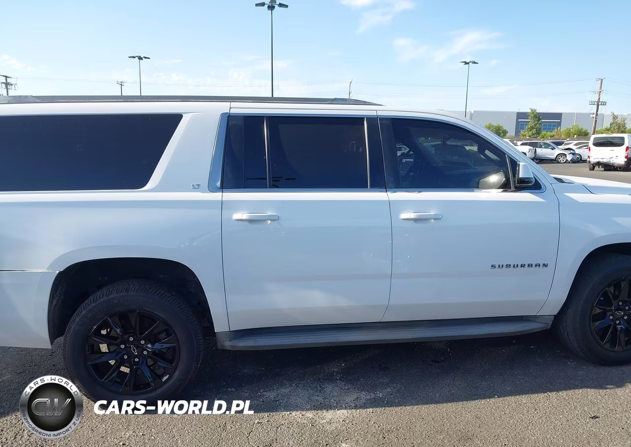 2015 Chevrolet Suburban Lt VIN:1GNSCJKC1FR273425 - 13