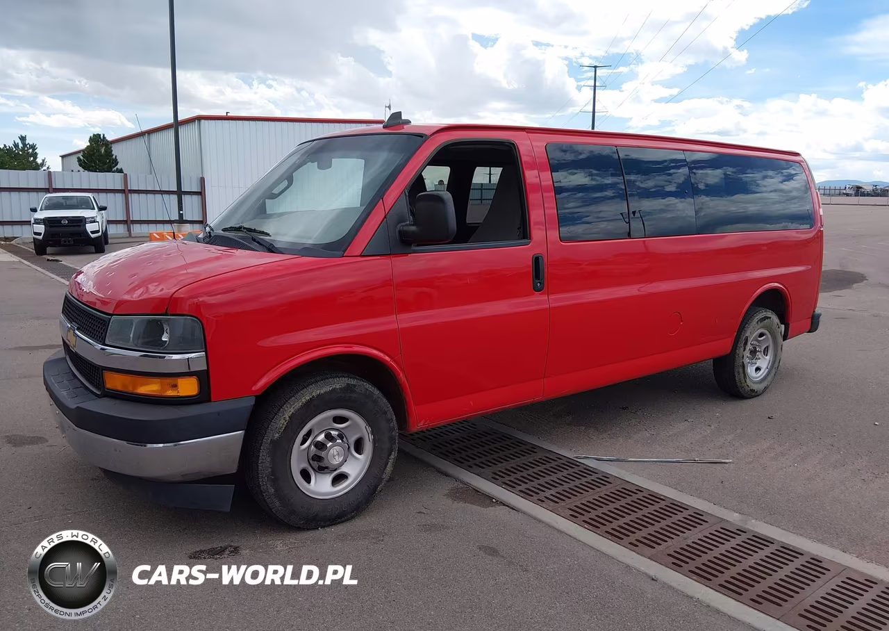 2018 Chevrolet Express 3500 Lt VIN:1GAZGPFG9J1300088 - 2